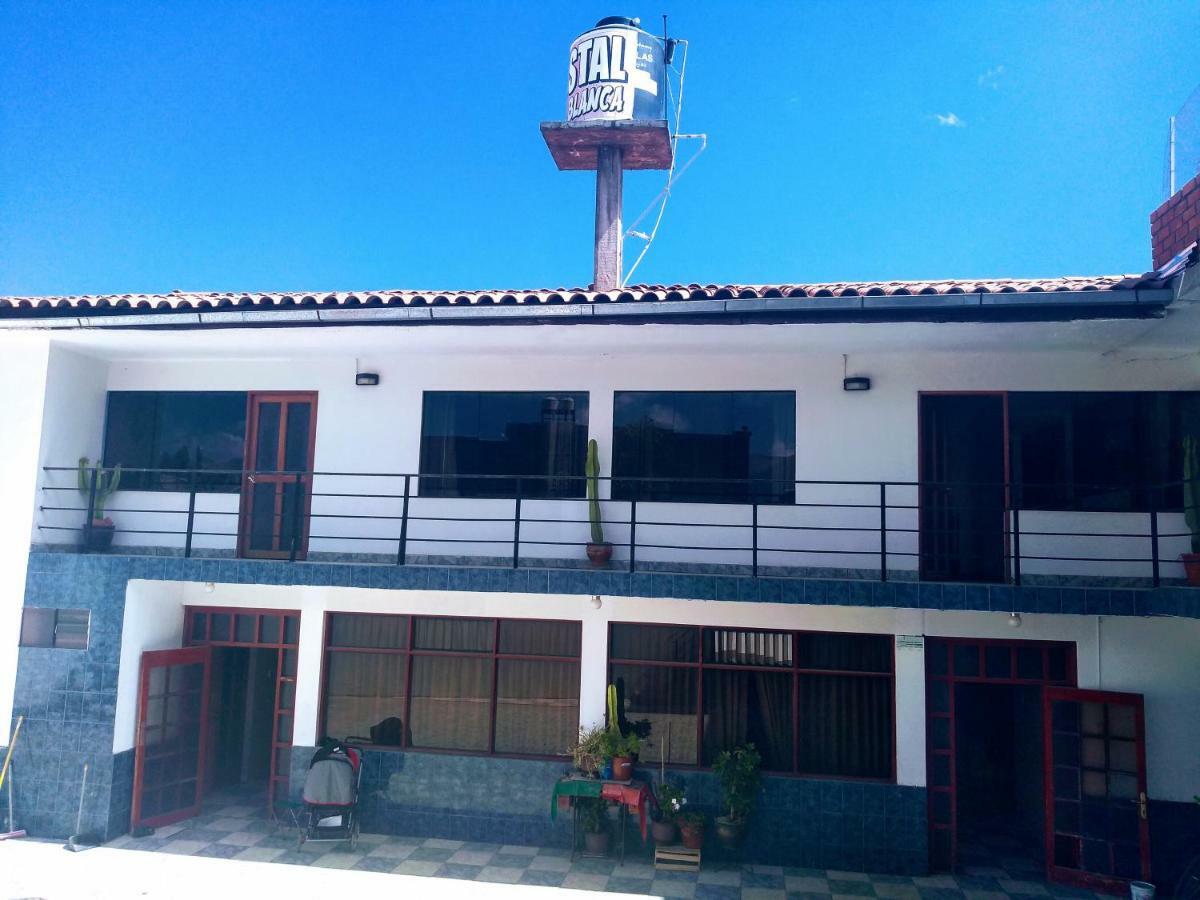 Casa Blanca Hospedaje Huamancaca Exterior foto
