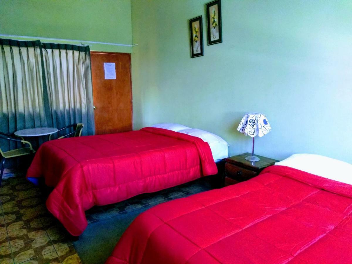 Casa Blanca Hospedaje Huamancaca Quarto foto